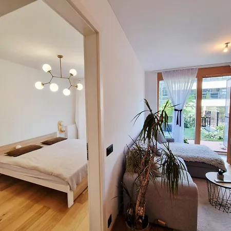 Appartement With Terrace And Free Parking *